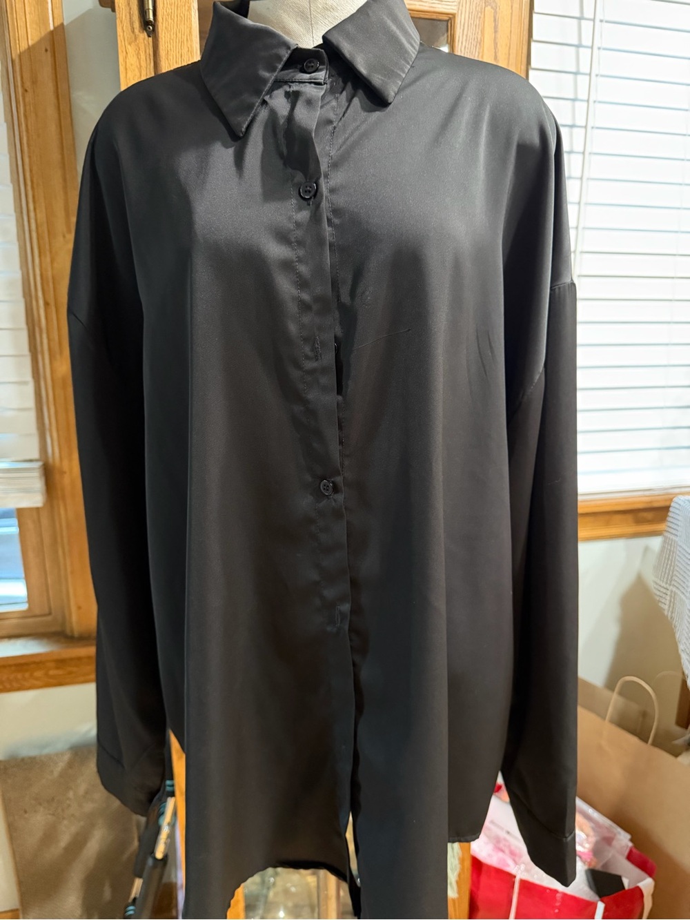 Women's Black Button-Front Blouse - Relaxed Collared Top